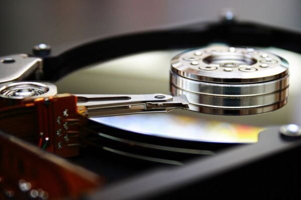 Дефрагментация: как навести порядок на диске и ускорить компьютер