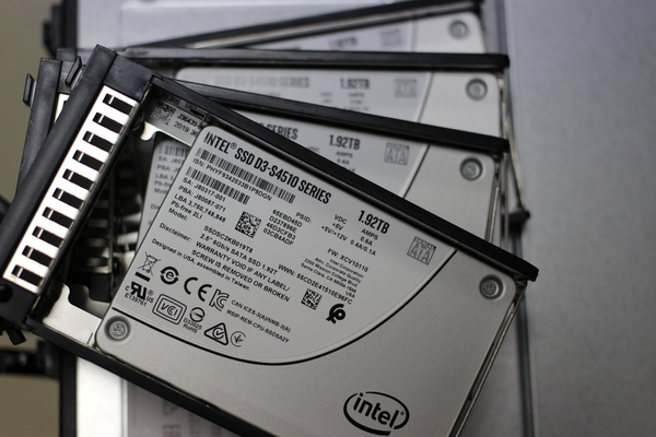 Как правильно выбрать SSD диск для сервера: рекомендации