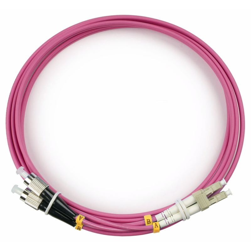 Оптический патч-корд Cabeus MM 50/125 мкм розовый 2 м, FOP-50-OM4-LC-FC-2m