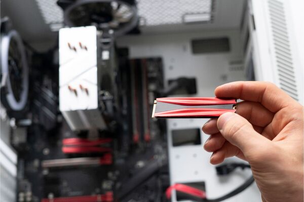 Нужны ли радиаторы для дисков M.2 SSD? Разбираемся в особенностях охлаждения твердотельных накопителей
