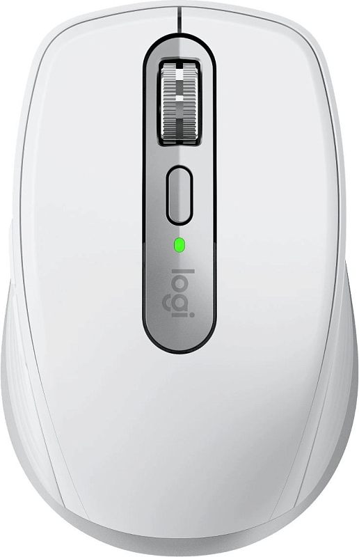 Фото-1 Беспроводная мышь Logitech MX Anywhere 3S, вид сверху. На фото светло-серый корпус с металлическим колесом прокрутки, кнопкой за колесом, зелёным светодиодом и вертикальным логотипом logi; изображение показывает верхнюю компоновку элементов управления для карточки товара.