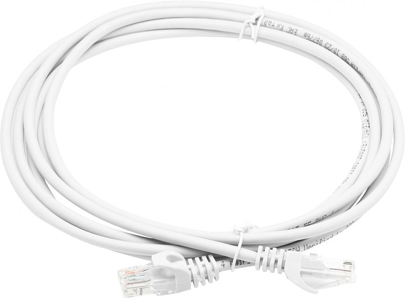 Фото-1 Патч-корд ITK UTP Cat 5e PC01-C5EU-3M-G, серый 3 м — общий вид кабеля в бухте на светлом фоне. Видны два прозрачных коннектора RJ45, серая оболочка и пластиковые стяжки для фиксации. Фото показывает внешний вид товара и способ укладки на странице товара.