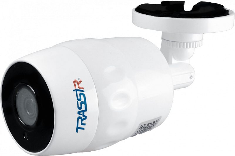 Фото-1 Видеокамера TRASSIR TR-D2121IR3W, вид сбоку; белый цилиндрический корпус, чёрное переднее кольцо вокруг объектива, крепёжная площадка с шарниром, на корпусе видна наклейка с QR-кодом; изображение в каталоге для оценки габаритов и способа монтажа на странице товара.