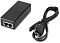 Фото-14 PoE-инжектор Digma DNP30W24GTBP, вид сбоку на столе: чёрный корпус с двумя портами RJ45, подключены синий и красный Ethernet-кабели, горит зелёный индикатор; демонстрация подключения для подачи питания PoE по витой паре.