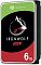 Фото-4 Жёсткий диск 3.5" Seagate IronWolf ST6000VN006 &mdash; вид под другим углом, этикетка IronWolf NAS 6TB занимает большую часть кадра, видна толщина чёрного корпуса и металлическая окантовка на белом фоне; важно для визуального подтверждения форм‑фактора 3.5" на странице товара.