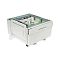 Фото-3 Устройство подачи бумаги/подставка Xerox VersaLink 097S04907, ракурс 3/4 сзади на белом фоне: корпус лотка с закрытой передней панелью, сверху открытая металлическая рама и зелёные элементы внутри; важно для визуального сопоставления модели на странице товара.