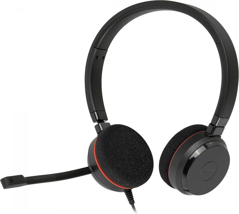 Фото-1 Наушники с микрофоном Jabra Evolve 20 MS Stereo, общий вид спереди под углом; на фото чёрная гарнитура с двумя поролоновыми амбушюрами, красным кольцом на чашках и микрофоном на гибкой штанге, что важно для страницы товара при оценке конструкции и внешнего вида.
