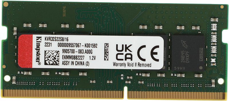 Фото-1 Модуль памяти Kingston ValueRAM KVR32S22S8/16, вид спереди с наклейкой. На фото SO-DIMM на зелёной плате с длинной белой этикеткой Kingston, одним видимым чипом справа и контактной группой снизу. Изображение показывает заводскую маркировку и форм-фактор модуля для страницы товара.