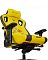 Фото-18 Игровое кресло Knight Craft Dragon, жёлтое, вид снизу спереди слева; видны сиденье с боковой поддержкой, чёрные подлокотники, нижний механизм и красная металлическая деталь под основанием сиденья; фото важно для страницы товара, потому что показывает нижнюю часть конструкции и расположение механизмов.