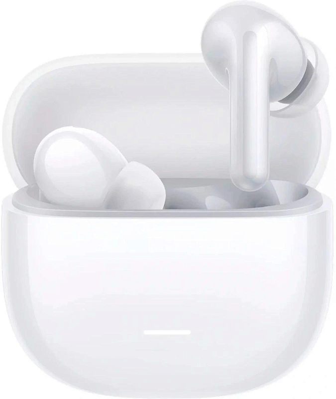Фото-1 Наушники Xiaomi Buds 8 Active, белый кейс с открытой крышкой и наушниками, вид спереди; один наушник находится в кейсе, второй показан рядом, виден передний световой индикатор и внутриканальная форма с амбушюрами; фото показывает комплект и цвет модели на странице товара.