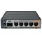 Фото-3 Маршрутизатор MikroTik hEX S RB760iGS — фронтальный вид; SFP‑слот и пять портов Ethernet с маркировкой, рядом индикаторы и кнопка/отверстие сброса; тёмно‑серый корпус, фото важно для понимания портов на странице товара.