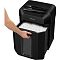 Фото-4 Уничтожитель бумаги Fellowes 80M (FS 46215) — выдвинутый контейнер с измельчённой бумагой; рука держит ручку корзины, видна верхняя панель управления и окно контейнера; важно для понимания обслуживания и извлечения корзины.