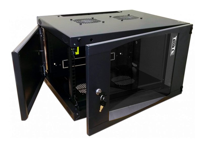 Фото-1 Настенный шкаф LANMASTER NEXT 12U 450 мм, чёрный - вид спереди под углом на открытый корпус; передняя стеклянная дверца и боковая панель открыты, на верхней крышке видны две вентиляционные решётки, внутри - монтажные направляющие; фото показывает доступ и компоновку шкафа.