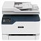 Фото-2 МФУ Xerox серии C235/S235 DNI, фронтальный вид: автоподатчик сверху, экран управления слева с вертикальными кнопками, логотип Xerox по центру; белый корпус и тёмно-синяя верхняя часть &mdash; помогает оценить переднюю панель устройства.