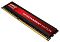 Фото-2 Модуль памяти AMD 8 ГБ DIMM DDR3 1600, вид под углом; показаны красная лицевая наклейка Entertainment Edition, чёрный верхний край и контактная гребёнка, ракурс помогает оценить профиль модуля и оформление для страницы товара.