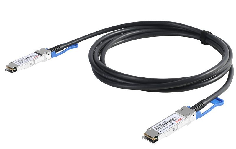Фото-1 Кабель прямого подключения Lonte Technology DAC QSFP28 — QSFP28, вид целиком; чёрный кабель уложен кольцом, на концах серебристые QSFP28-модули с синими язычками фиксации, видны прямоугольные металлические корпуса; изображение важно для страницы товара, потому что показывает формат разъёмов и кабельную сборку.