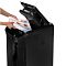 Фото-3 Уничтожитель бумаги Fellowes 350C, верхняя часть с поднятой крышкой: руки вставляют пачку листов, видны внутренние элементы крышки и верхняя панель управления; демонстрирует загрузку бумаги и доступ к механизму на странице товара.