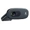 Фото-2 Веб-камера Logitech C270, фронтальный профиль с частично сложенной клипсой; тёмно‑серый корпус с объективом слева и логотипом, зелёный индикатор рядом с линзой; показывает посадку на монитор и компоновку элементов для страницы товара.