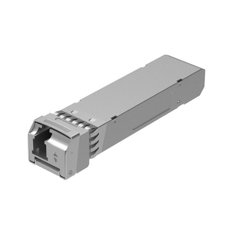 Фото-1 Трансивер SFP ACD SFP‑WDM5‑03, вид под углом: металлический корпус с прямоугольным портом на торце и рёбрами у передней части, без видимой этикетки. На белом фоне для страницы товара, чтобы показать внешний вид корпуса и форму торца.