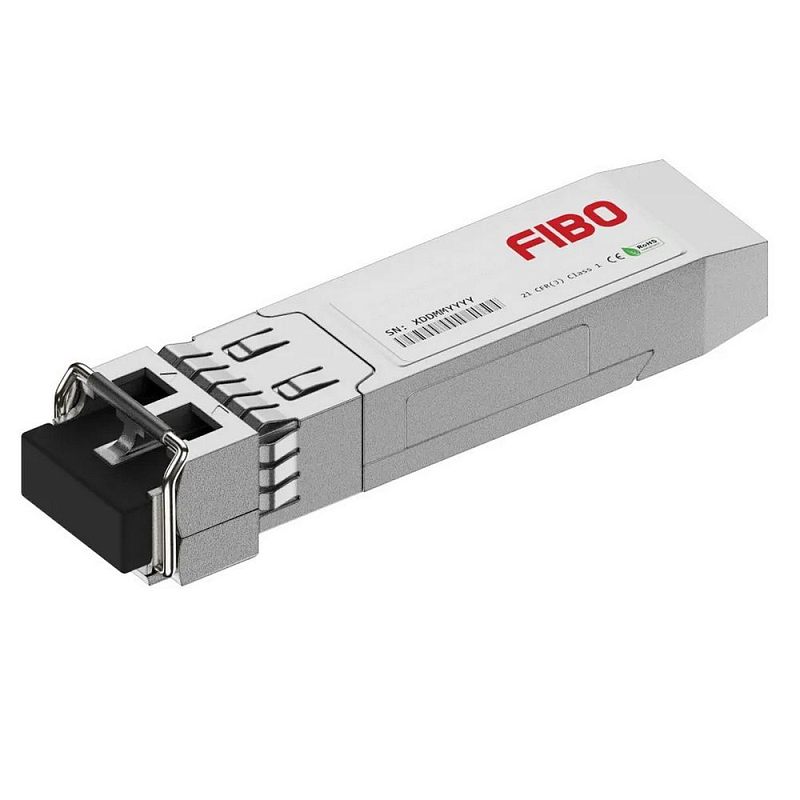 Фото-1 Трансивер FIBO SFP28 (FT-S25-M01LD), вид под углом сверху; металлический модуль с LC-разъёмом под чёрной заглушкой, логотип FIBO на верхней наклейке, металлическая защёлка у разъёма; фото на белом фоне для распознавания SFP28 и разъёма LC на странице товара.