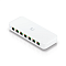 Фото-2 Коммутатор Ubiquiti UniFi Switch Ultra 210W, вид спереди под углом на белый удлинённый корпус; видны восемь сетевых портов, гладкая верхняя крышка с логотипом и скруглённые торцы; ракурс помогает оценить профиль корпуса и размещение портов на странице товара.