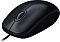 Фото-3 Мышь Logitech M100, вид сверху спереди под углом; чёрный корпус с раздельными кнопками, центральным колесом и кабелем, входящим в переднюю часть, боковины без дополнительных клавиш; фото показывает лаконичную конструкцию модели на странице товара.