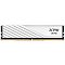 Фото-2 Комплект памяти ADATA XPG Lancer Blade AX5U6400C3216G-DTLABWH, фронтальный вид одного модуля. На фото белый низкопрофильный радиатор с диагональными рёбрами, логотипом XPG и маркировкой DDR5, снизу видна контактная гребёнка DIMM. Такой кадр нужен для точной идентификации внешнего вида модуля.