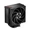 Фото-3 Кулер для процессора PCCooler RZ400 V2 BK, вид под углом спереди: вентилятор, башенный радиатор и верхняя крышка с оранжевой вставкой и перфорацией в углу. На боковой рамке вентилятора видны метки направления потока. Цвет: чёрный с оранжевым акцентом; фото помогает рассмотреть дизайн крышки и корпус вентилятора.