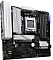 Фото-5 Материнская плата ASRock B850M Pro RS, вид под углом со стороны задней панели: серебристая планка I/O, высокий ребристый радиатор VRM PR3, сокет AM5 и радиатор BLAZING M.2, четыре DIMM‑слота справа; важно для оценки габаритов радиаторов и доступа к портам.