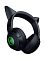 Фото-5 Наушники Razer Kraken Kitty V2 BT, чёрная гарнитура, вид в три четверти сзади; видны кнопка, световой индикатор и рифлёное колесо на чашке, мягкие амбушюры и гладкие ушки на оголовье; изображение показывает органы управления для страницы товара.