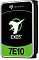 Фото-2 Жёсткий диск Seagate Exos 7E10 ST2000NM000B, вид спереди под углом; показаны чёрная лицевая наклейка, зелёная нижняя зона, боковая грань корпуса и крепёжные винты; фото дополняет страницу товара ракурсом корпуса накопителя.