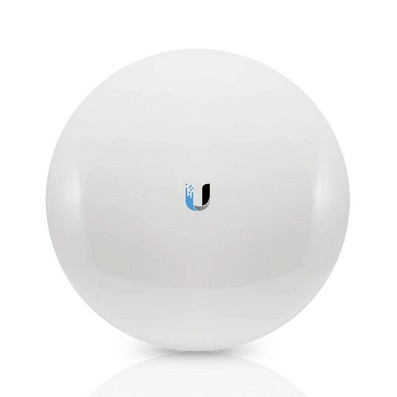 Фото-1 Точка доступа Ubiquiti NanoBeam 2AC‑13, вид спереди: белая круглая антенна‑тарелка с логотипом Ubiquiti по центру. Фото показывает лицевую поверхность направленной антенны для радиомоста.