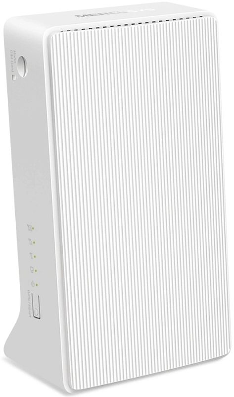 Фото-1 4G Wi‑Fi роутер Mercusys MB230-4G, вид спереди под углом; белый вертикальный корпус с рифлёной лицевой панелью, ряд индикаторов и кнопка сбоку, вентиляционные прорези сверху; студийное фото внешнего вида, важно для понимания форм‑фактора устройства.