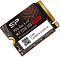 Фото-2 SSD Silicon Power UD90 M.2 2230 500 GB, вид под углом спереди; видны чёрная наклейка с маркировкой UD90, QR-код, два монтажных отверстия и золотистые контакты M.2; фото помогает рассмотреть компактный формат 2230 и расположение разъёма.