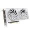 Фото-4 Видеокарта ASUS GeForce RTX 5060 Dual OC 8GB, диагональный фронтальный вид. На фото видны два белых вентилятора, светлый кожух, интерфейсная планка слева и золотистый PCIe-коннектор снизу. Изображение помогает рассмотреть переднюю компоновку и форму корпуса.