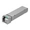 Фото-1 Трансивер ACD SFP+ WDM1330/1270‑40 &mdash; вид под углом спереди; серебристый металлический корпус, порт RJ45 на лицевой части, зелёная вставка фиксатора сверху, боковые ребра/прорези корпуса; на белом фоне, помогает распознать модуль по форм‑фактору SFP+ и разъёму RJ45 для подключения витой пары.