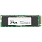 Фото-1 SSD Crucial E100 M.2 2280 1 ТБ, лицевая сторона платы крупным планом; зелёная плата с тремя чёрными микросхемами, белой наклейкой Crucial E100 PCIe Gen4 NVMe M.2 SSD и золотистым разъёмом M.2, изображение показывает конструкцию и маркировку накопителя на странице товара.