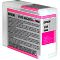 Фото-1 Картридж Epson T580A Vivid Magenta, вид сзади справа под углом; белый корпус с серой основной этикеткой, пурпурными полосами по краям, маркировкой VM T580A и текстовым блоком на боковой стороне. Фото показывает сам картридж и цветовую маркировку для страницы товара.