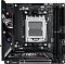 Фото-2 Материнская плата ASUS ROG Strix B850‑I Gaming WiFi, вид сверху: сокет AM5, два слота памяти справа, кожухи и радиаторы чёрного цвета с надписью STRIX, разъём питания 24‑pin справа; важно для оценки размещения разъёмов в компактной сборке.