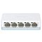Фото-2 Коммутатор D-Link DES-1005C, фронтальный вид: пять портов RJ45 с нумерацией 1-5 на белом корпусе; на белом фоне для страницы товара, чтобы показать сетевые разъёмы на передней панели.