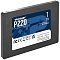Фото-4 SSD Patriot P220 1TB, фронтальный ракурс под углом слева; чёрный фактурный корпус, синяя наклейка с моделью и объёмом, видны верхние крепёжные точки корпуса. Фото помогает оценить форму накопителя для страницы товара.
